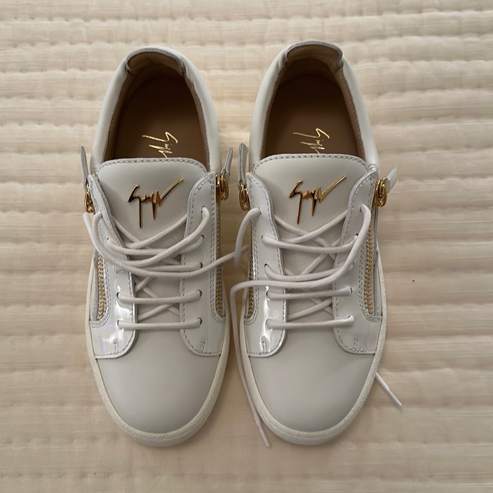 Giuseppe Zanotti sneakers